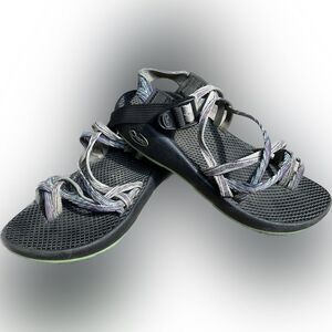 Chaco Women’s ZX/2 Dual Strap Classic Sandal Purple Blue White Geometric Size 7